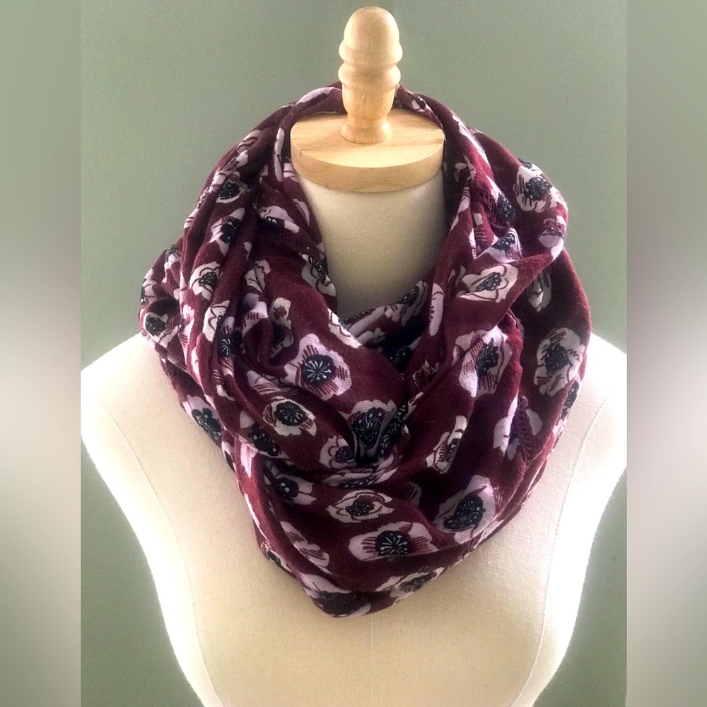 Loft infinity scarf, large EUC